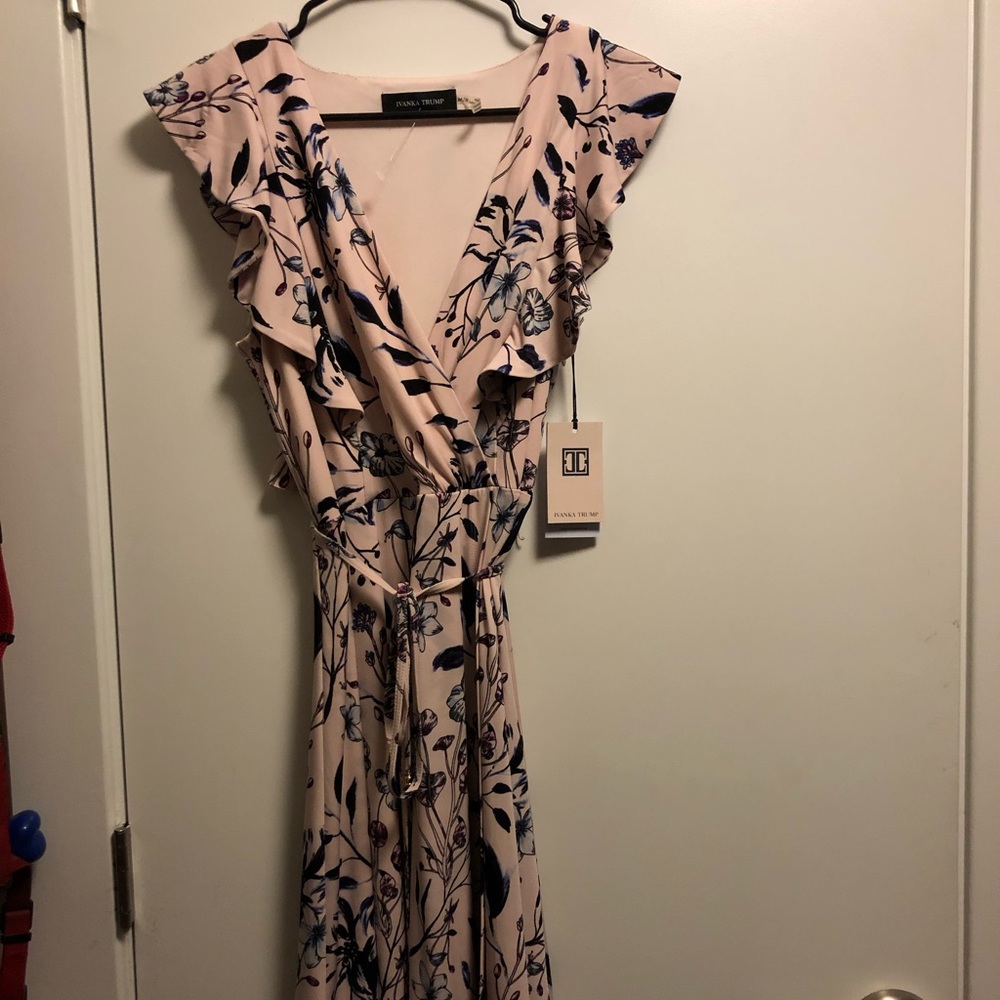 Ivanka Trump dress. Light pink with flowers